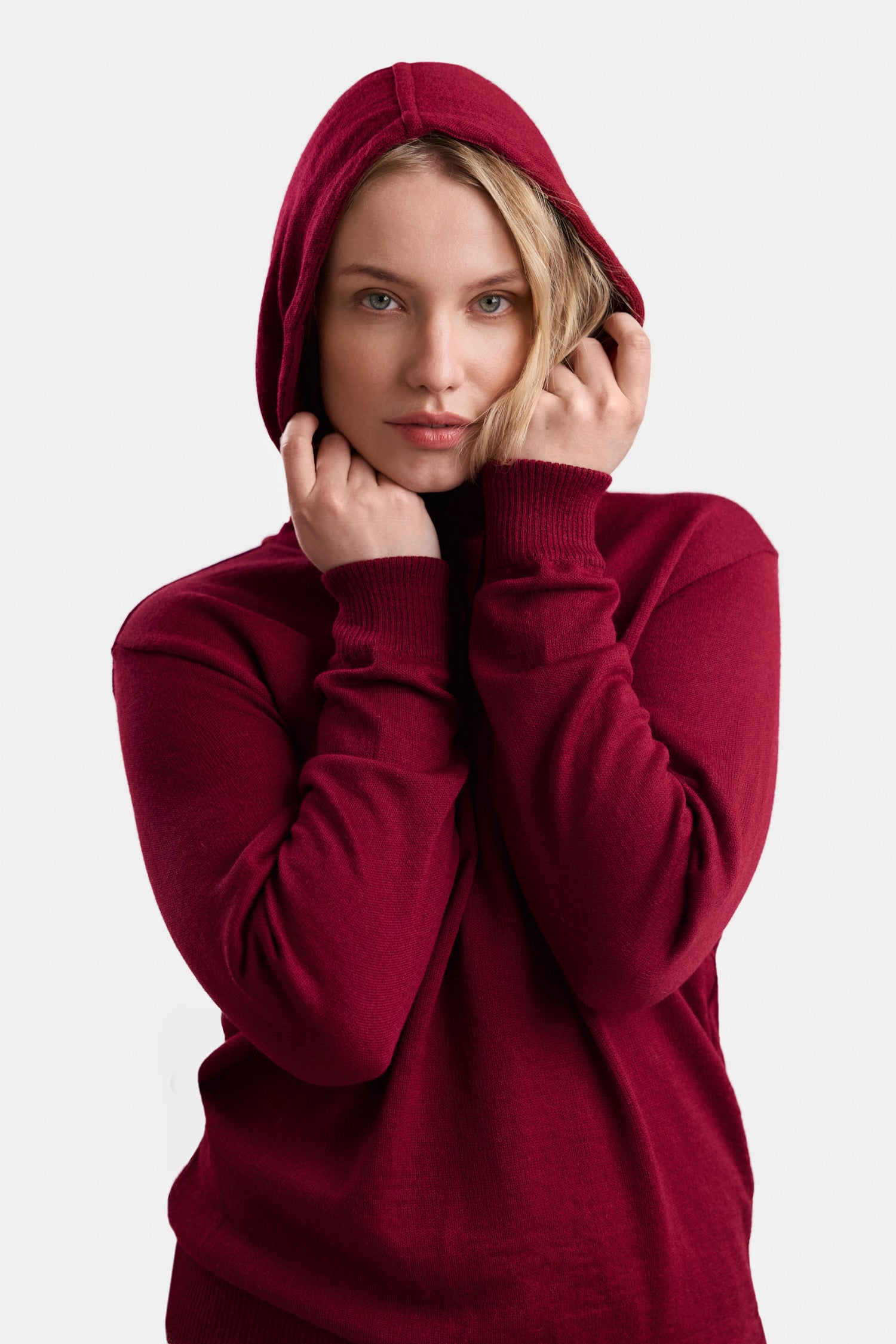 HOODIE pullover, cranberry