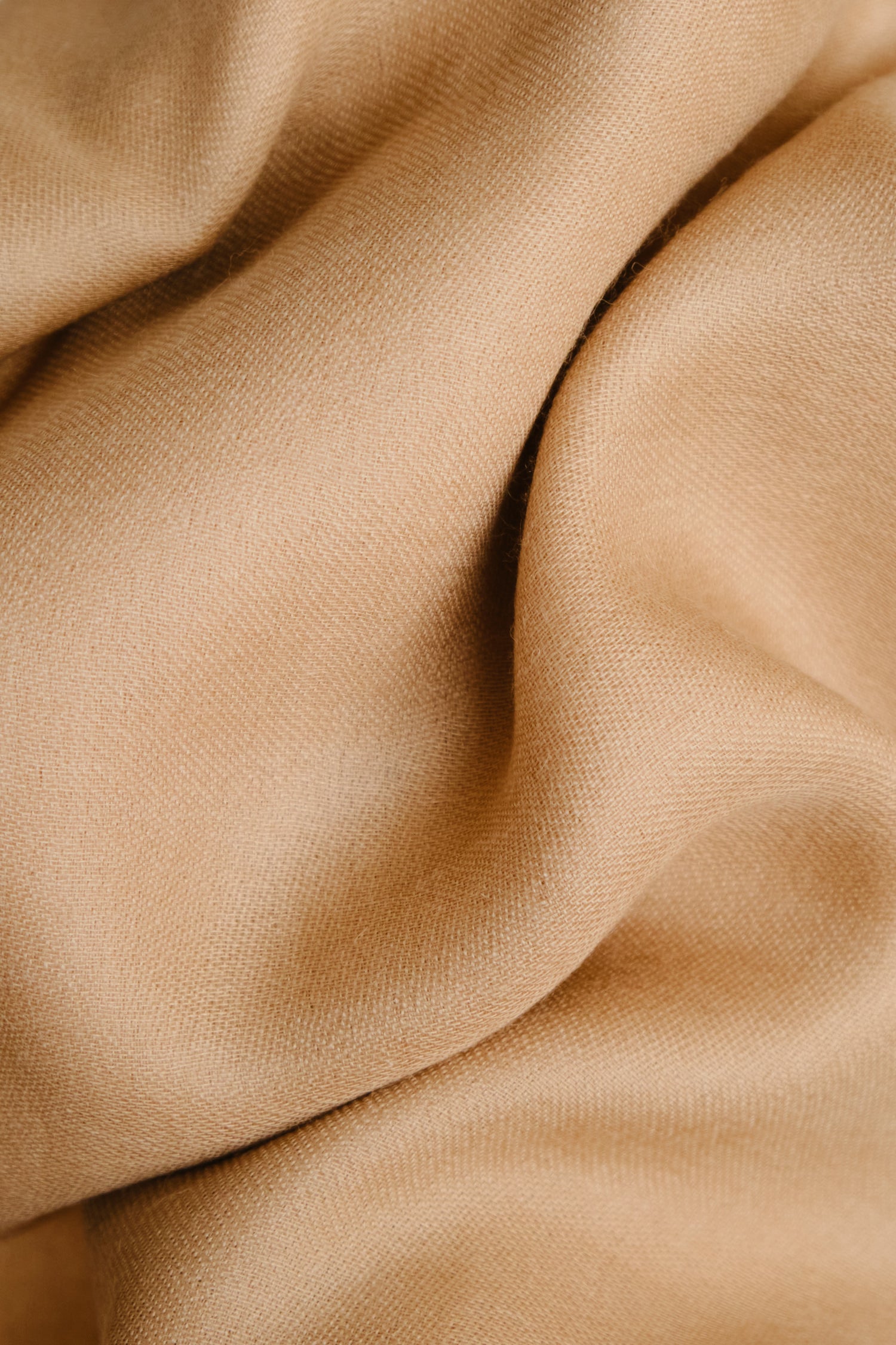 Whisper Satine Shawl Warm Sand