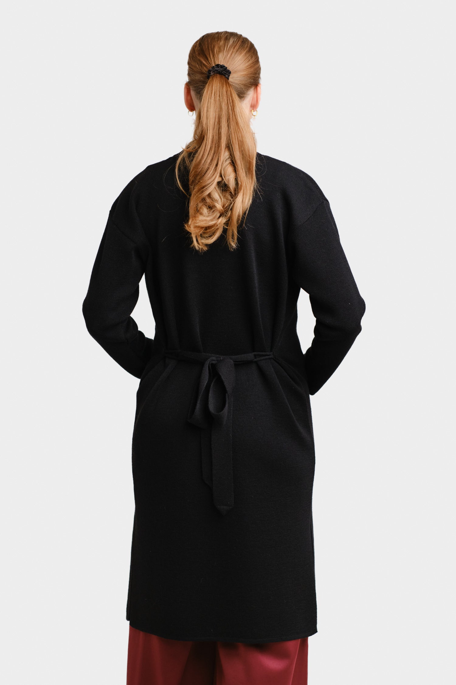 Forward Cardigan Black