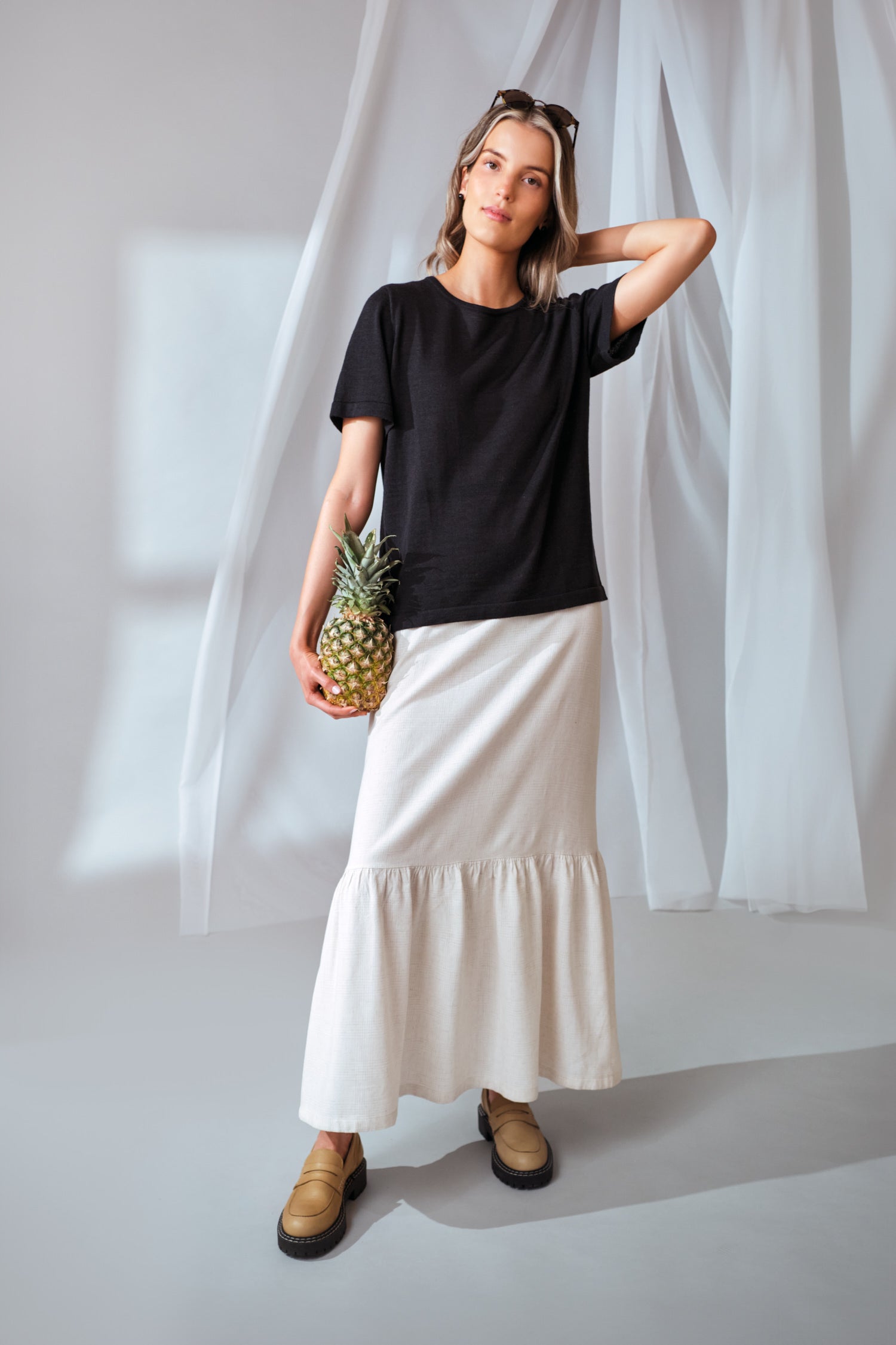 Simple Knit T Shirt Black