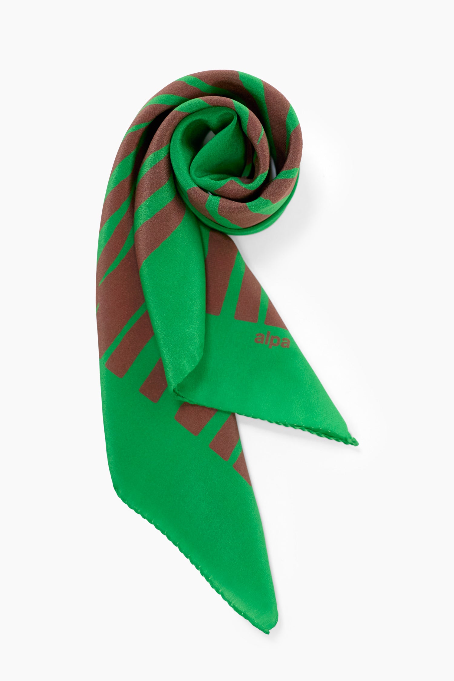 FLAIR scarf, grass