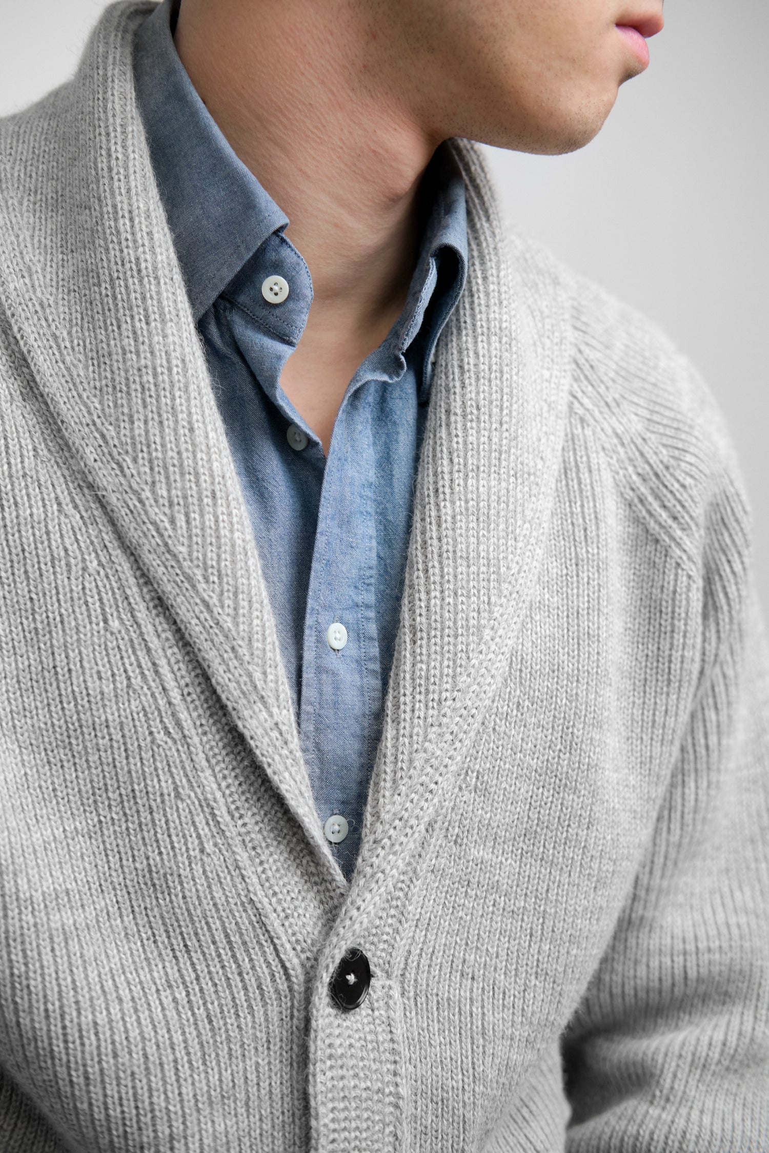 Shawlcollar Lightgrey