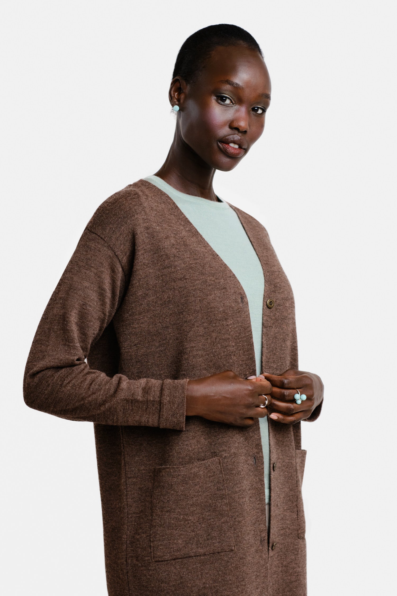 DROP cardigan, caramel latte | Alpa