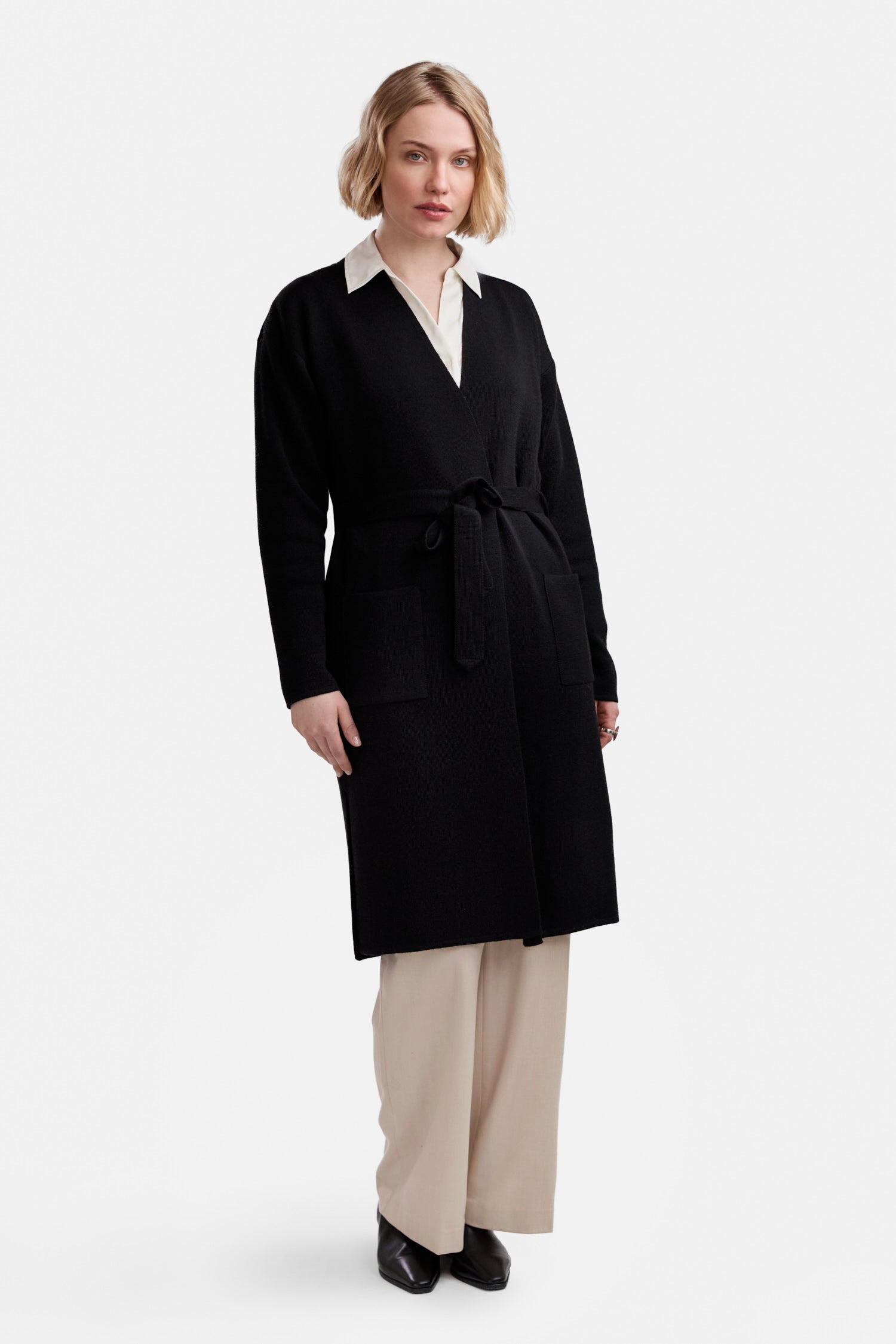 FORWARD cardigan, black