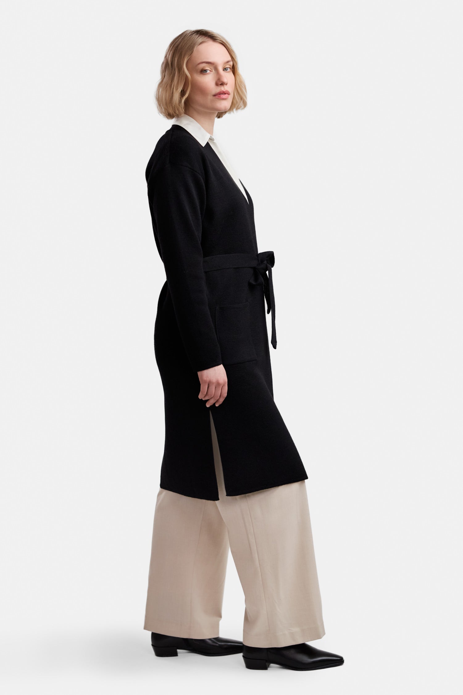 FORWARD cardigan, black