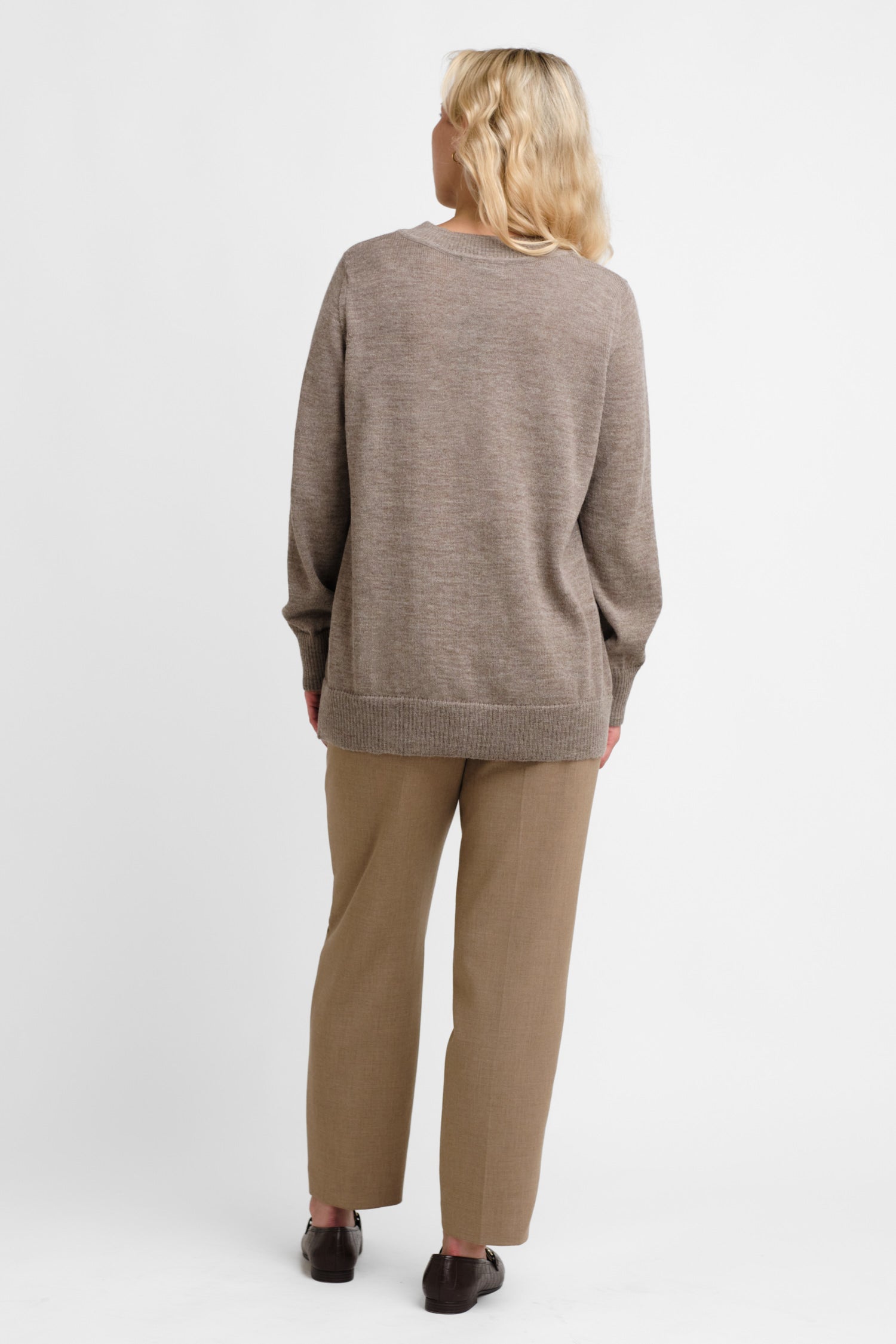 Dialogue Sweater Dark Greige