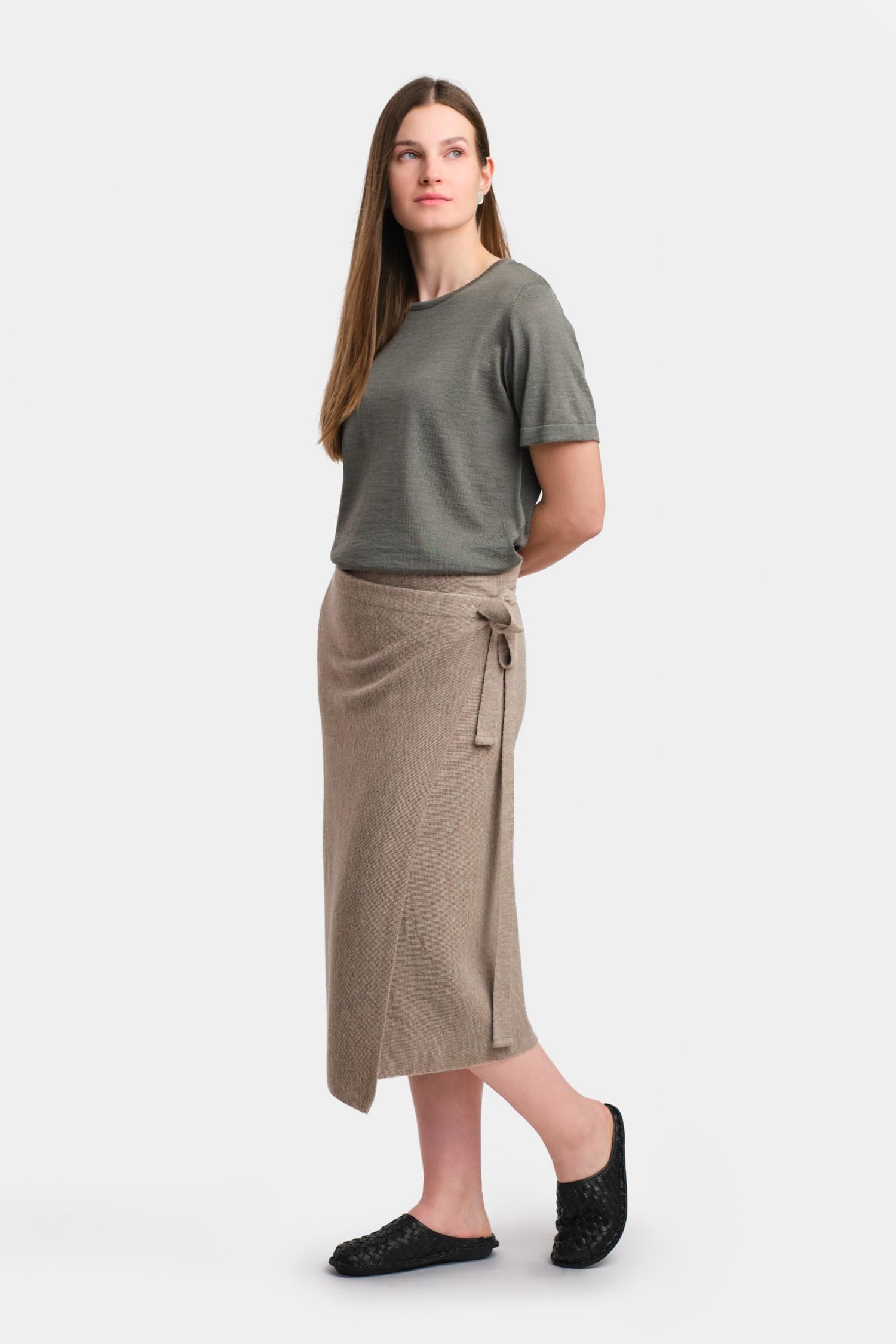 Simple Knit T Shirt Khaki