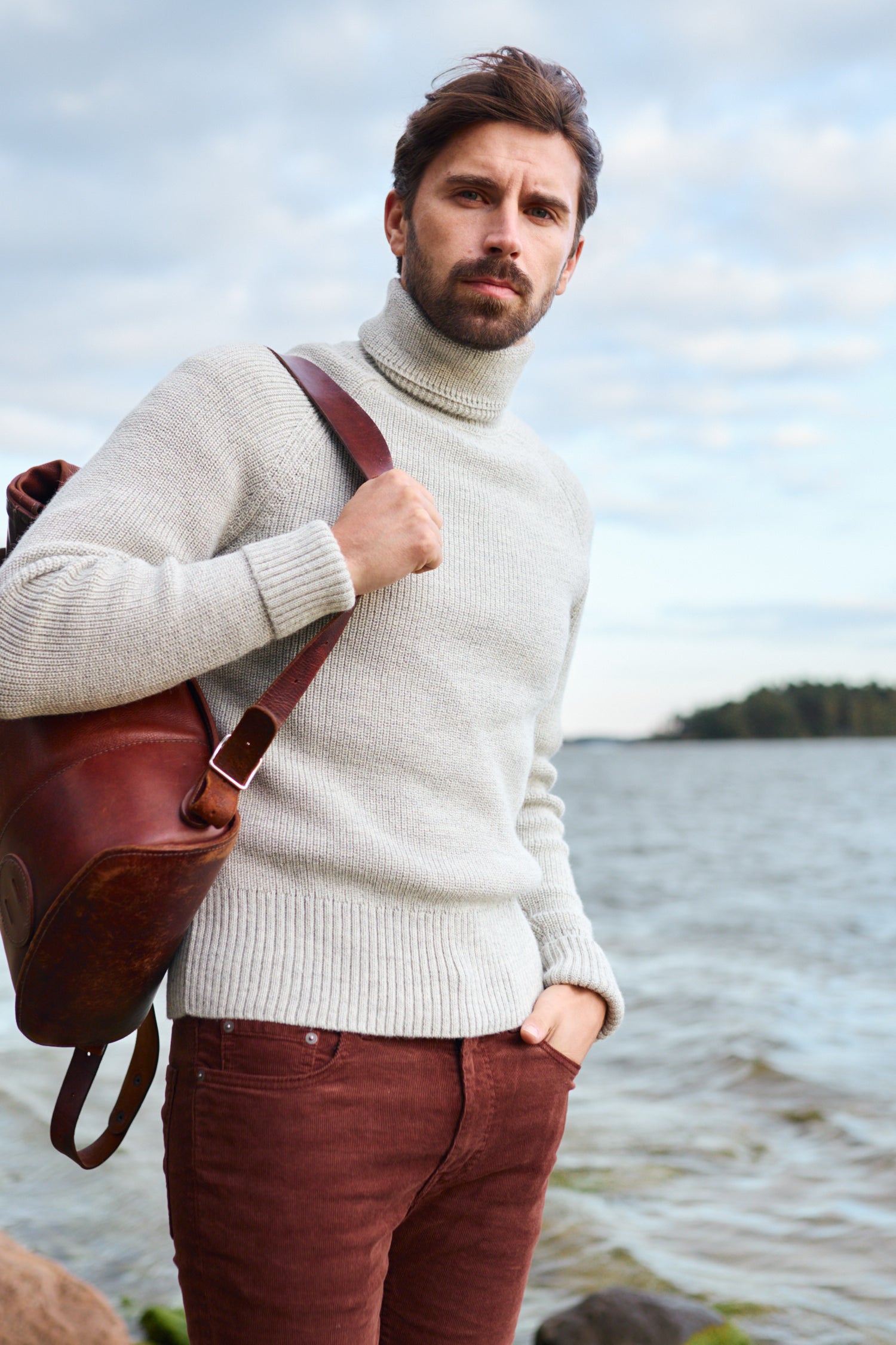 Turtleneck Light Grey Vesikko
