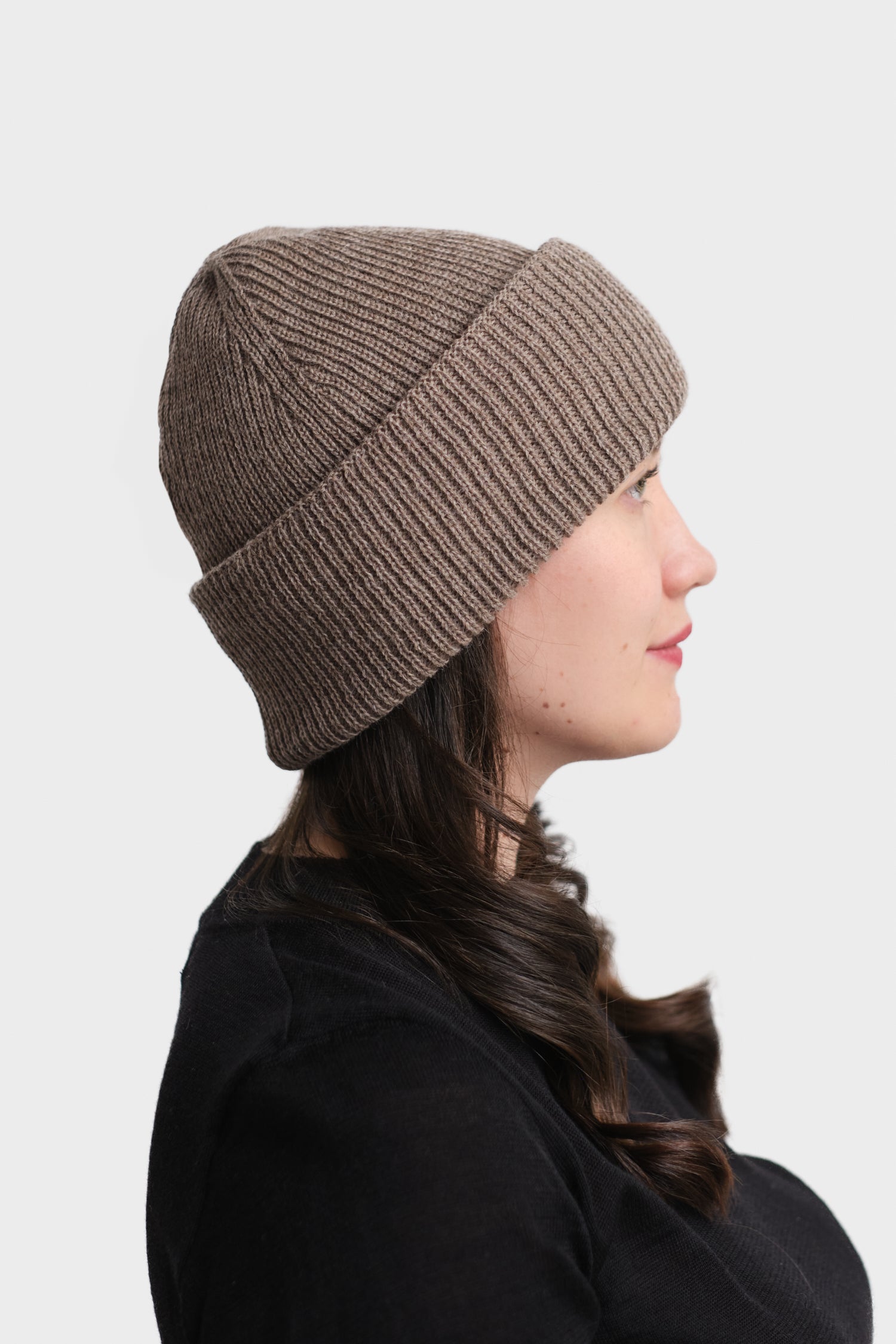 Avenue Beanie Dark Greige